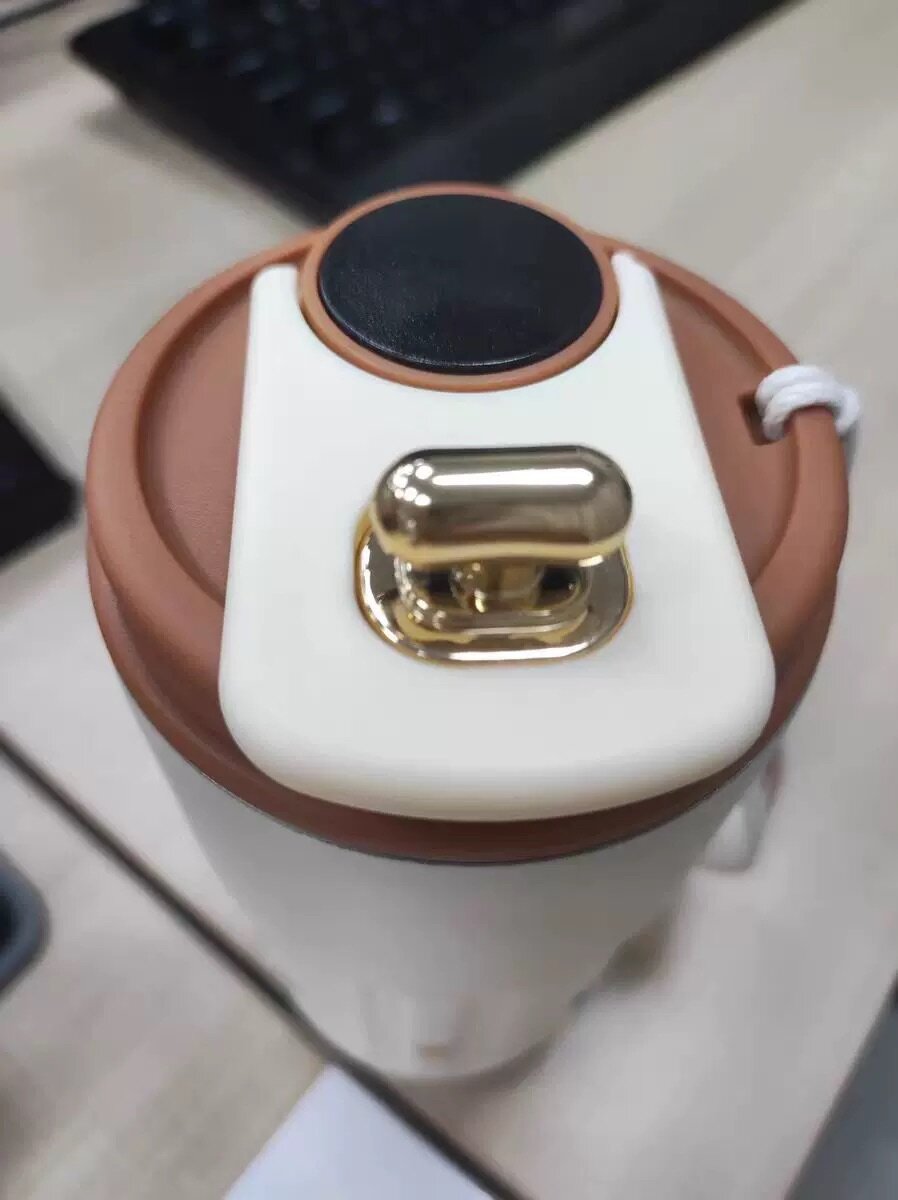 Thermos à café intelligent