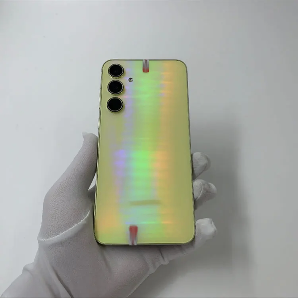 Coque arrière holographique