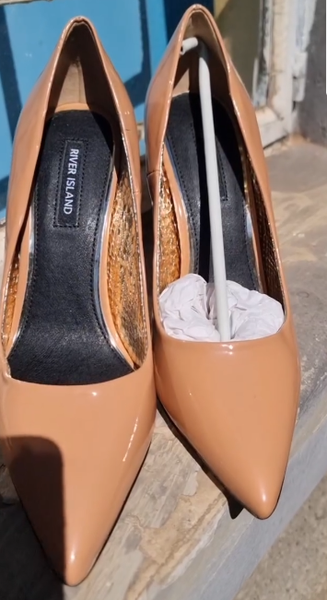 shoes gloss patent heel