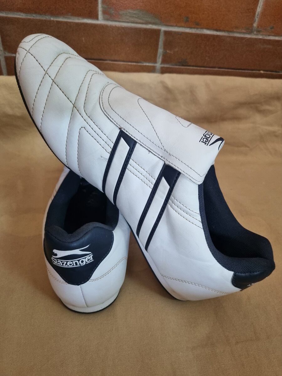 Chaussures de Tae Slazenger