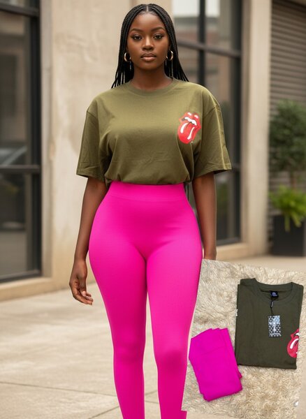 Ensemble T-shirt et Collant