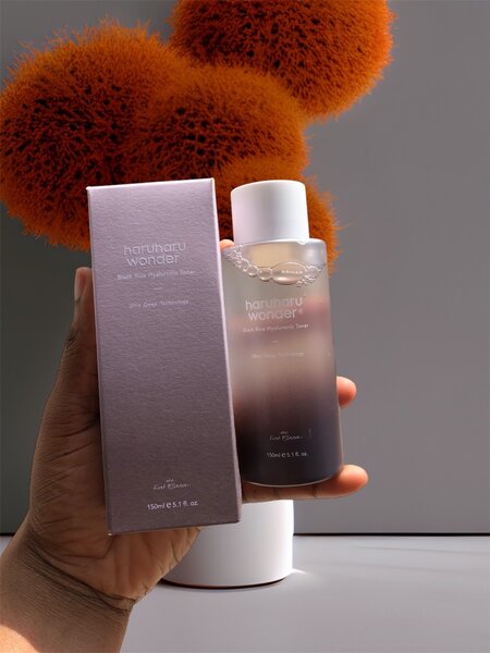 Haruharu Wonder black rice toner