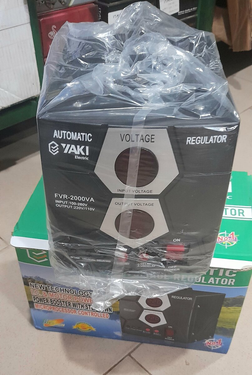 Régulateur de Tension Automatique YAKI