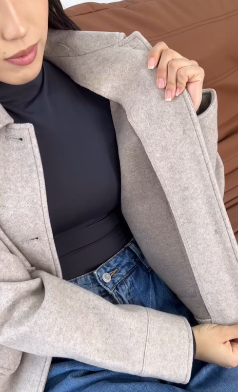 Элегантное укороченное пальто-жакет от ZARA бежевое