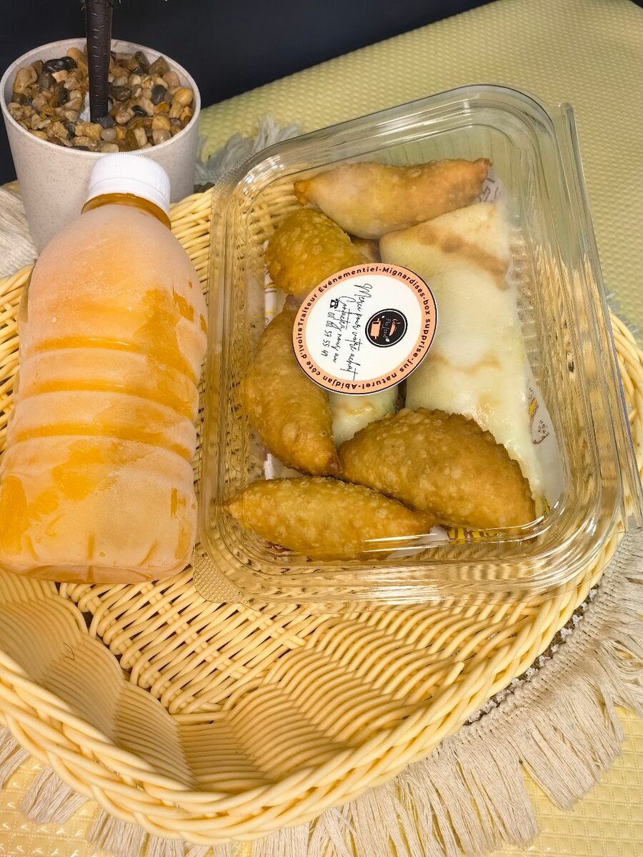 Pastels et crêpes à la viande