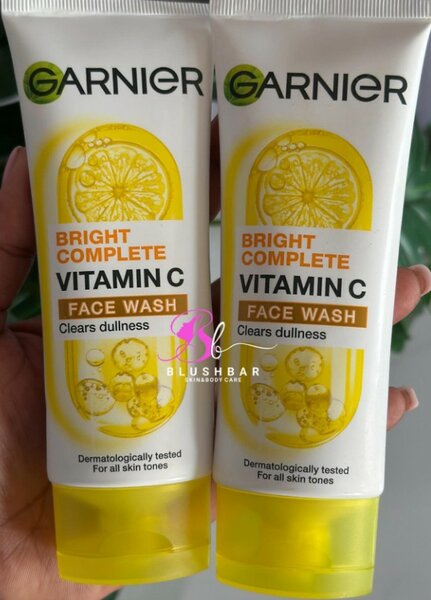 Garnier Bright Complete Face wash