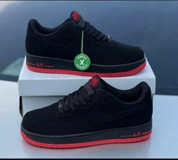 NIKE AIRFORCE BLACK AND RED