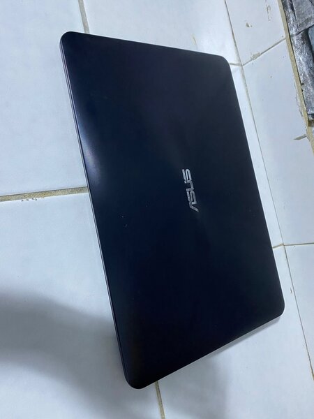 Ordinateur portable ASUS i5