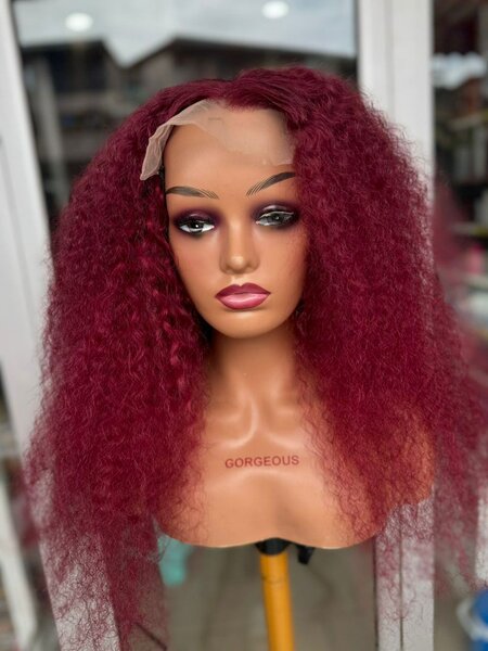 Kinky curl péruvienne humain