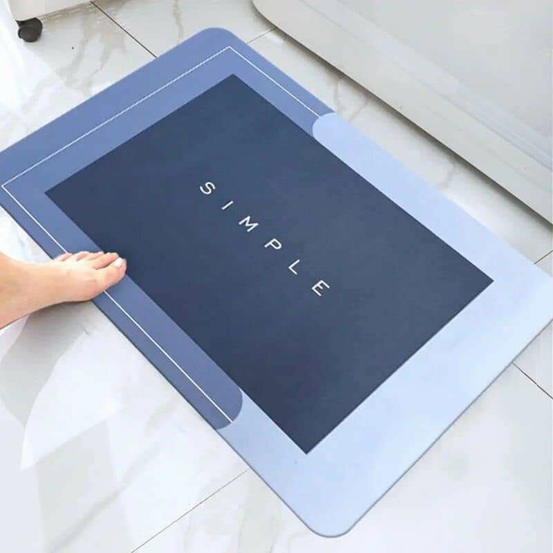 Super absorbent floor mat