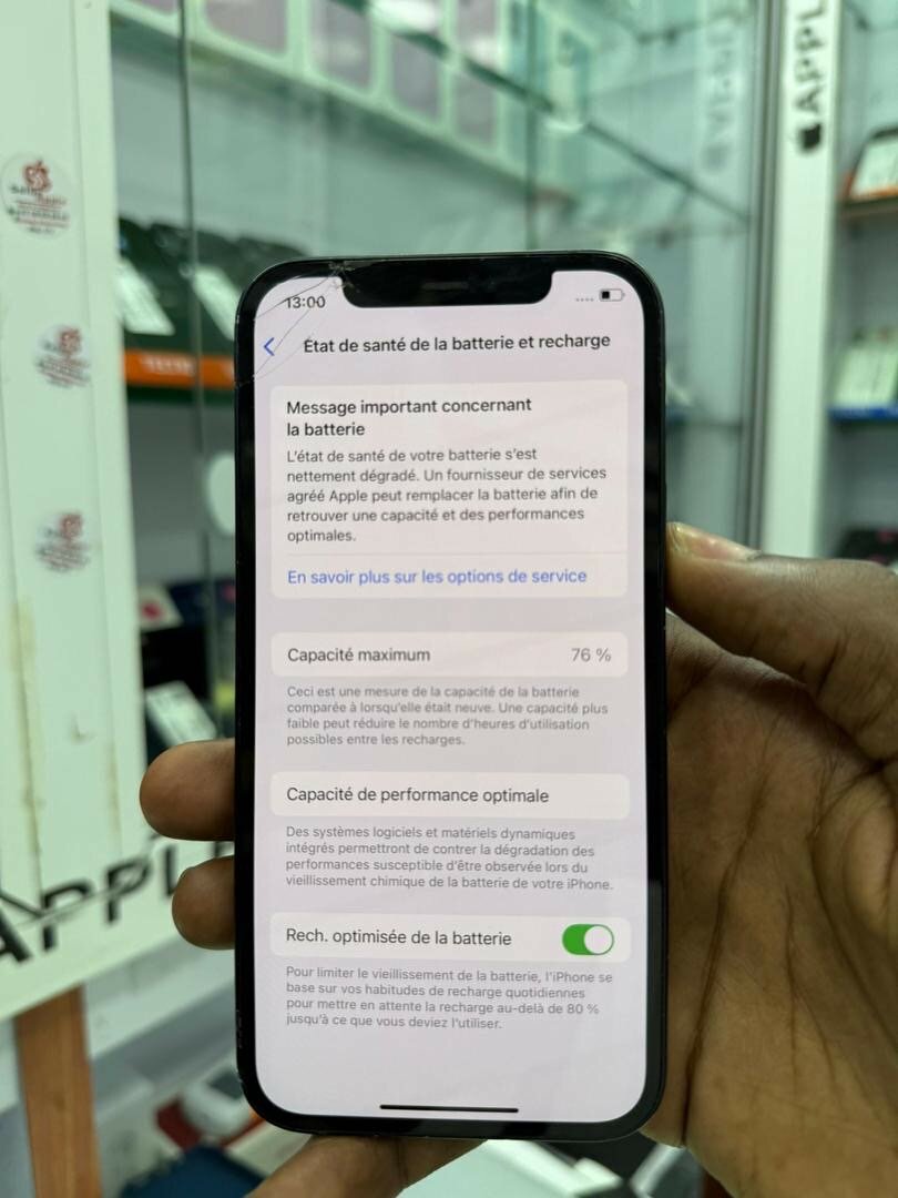 iPhone 12 64go fine fissure