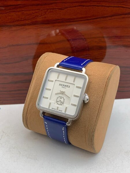 HERMÈS LEATHER WATCH UNISEX