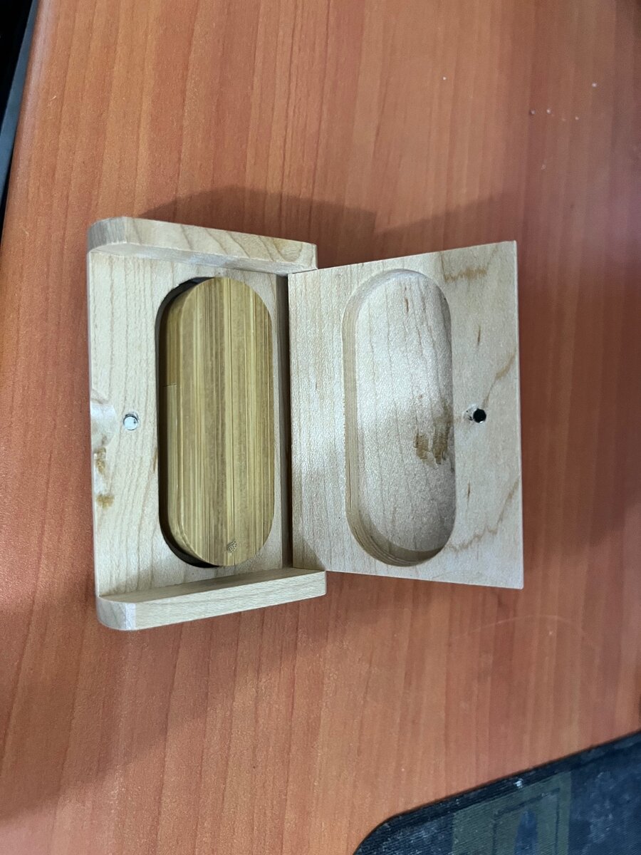 Clé usb en bois