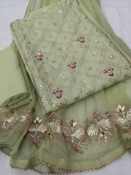 Shafoon 23 Peace Suit