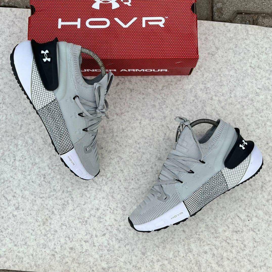 Nike Under armour original dans carton