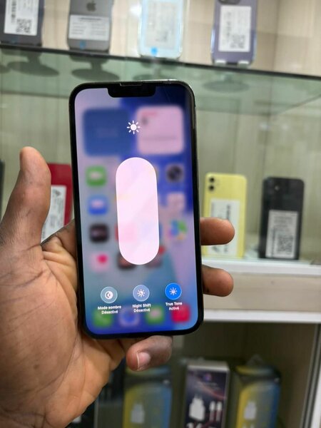 iPhone 13pro 128Go tout dorigi