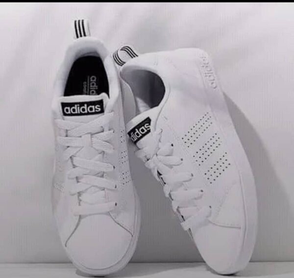 Chaussures Adidas classiques