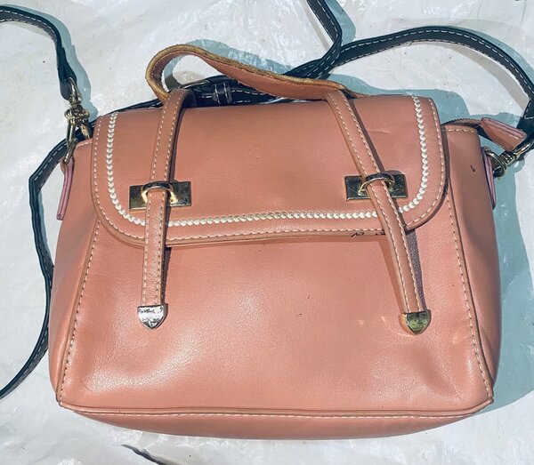 Sac à main élégant en cuir