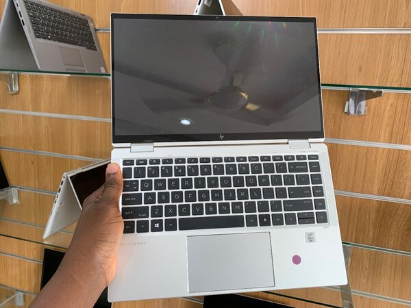 HP ELITEBOOK 1040 G7 x360