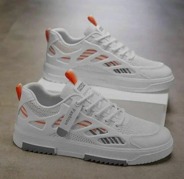 Baskets blanches élégantes