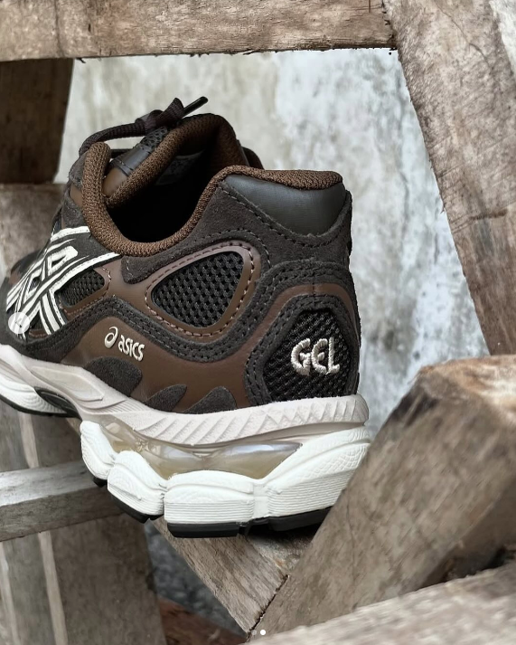 Кроссовки ASICS Gel NYC Black Coffee 