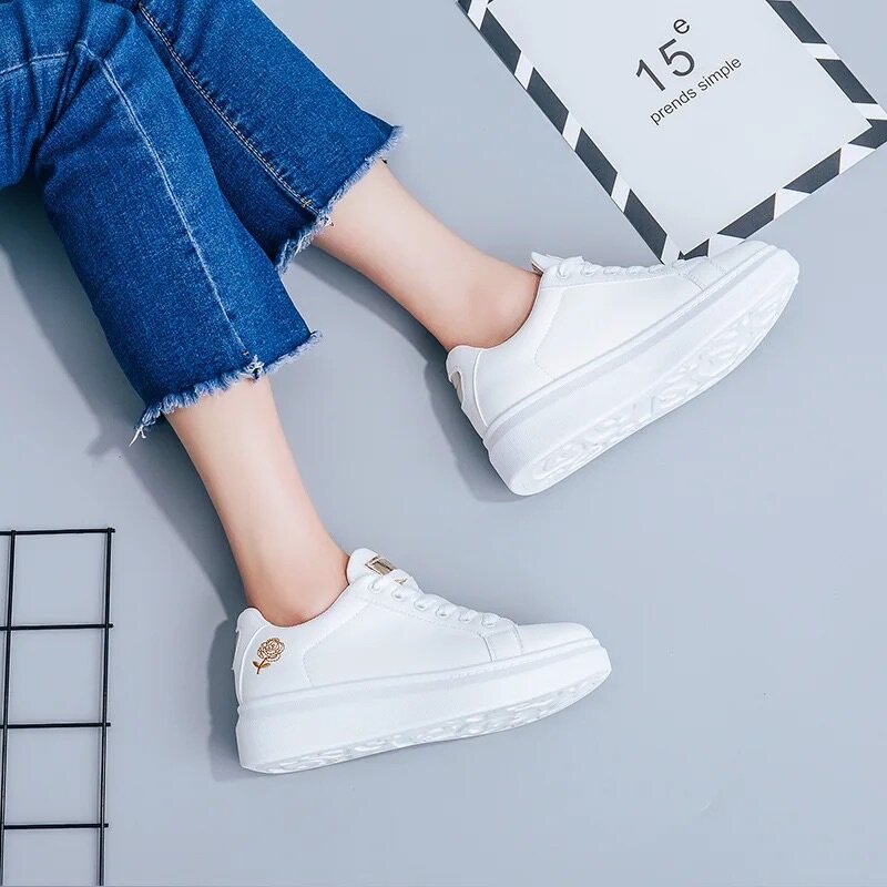 Ladies fashion sneakers