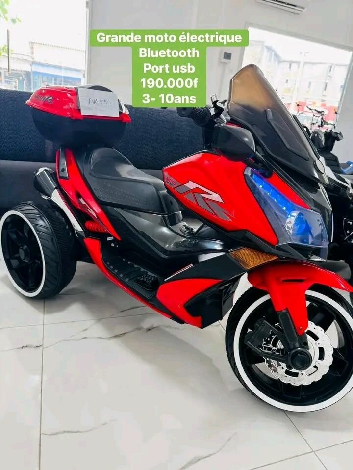 Moto électrique enfant Bluetooth
