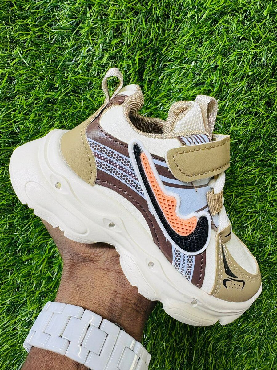 Baskets LED POINTURE: 19-30