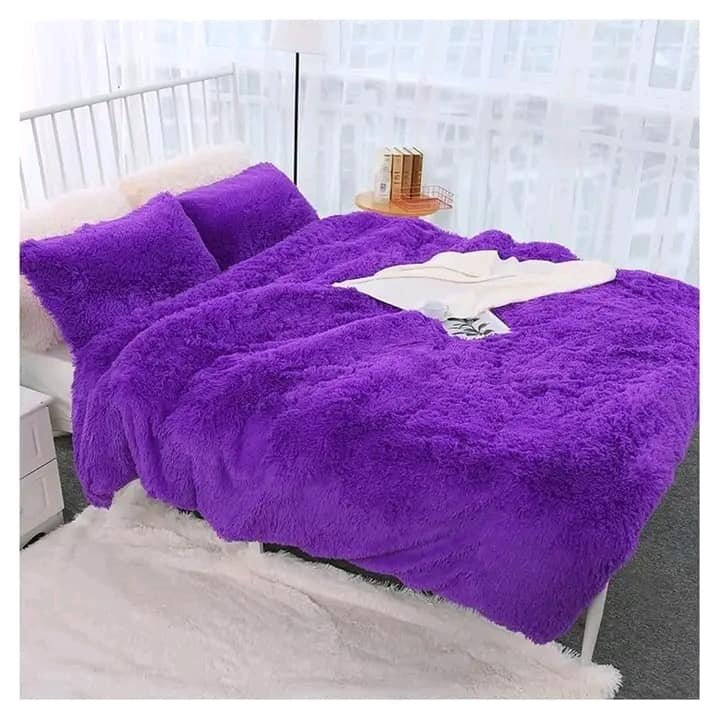 Botswana flaffy duvets king size. 5 pieces purple