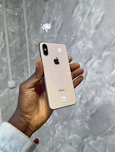 iPhone XS argent débloqué 128g