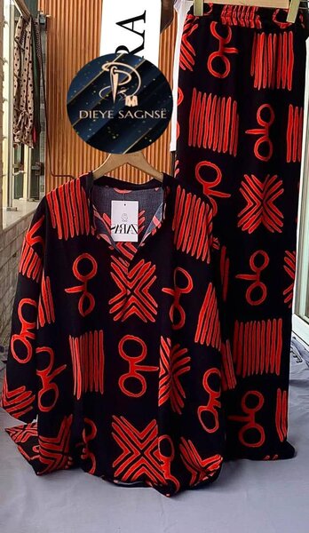 Ensemble Femme Élégant Africain