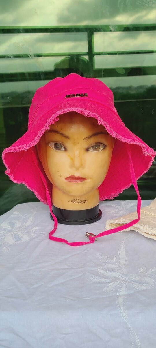 Chapeau Bob Couleur Vive