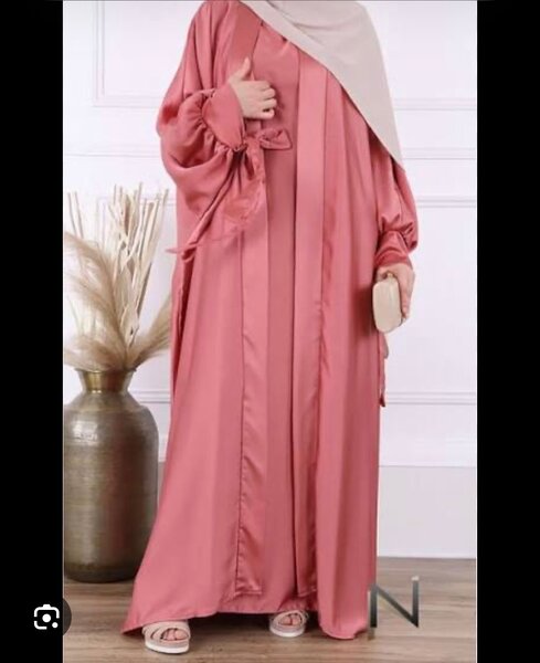 Abaya élégante rose