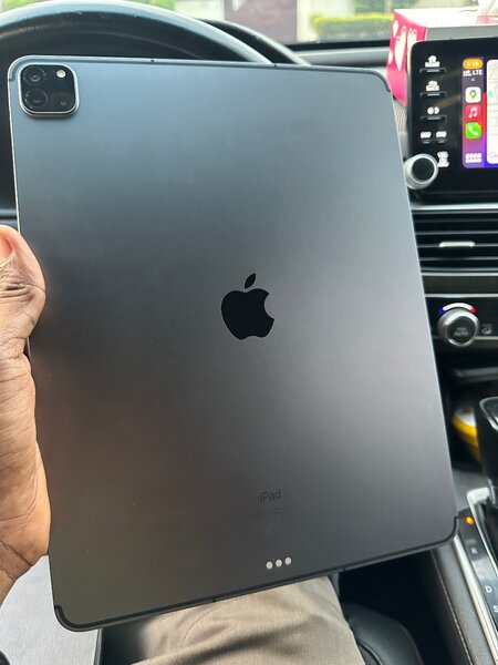 12.9 iPad Pro M1 Wifi Cellular
