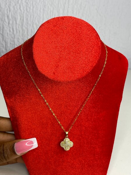 Colliers élégants pour femmes