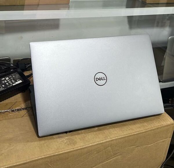 Dell Precision 5550