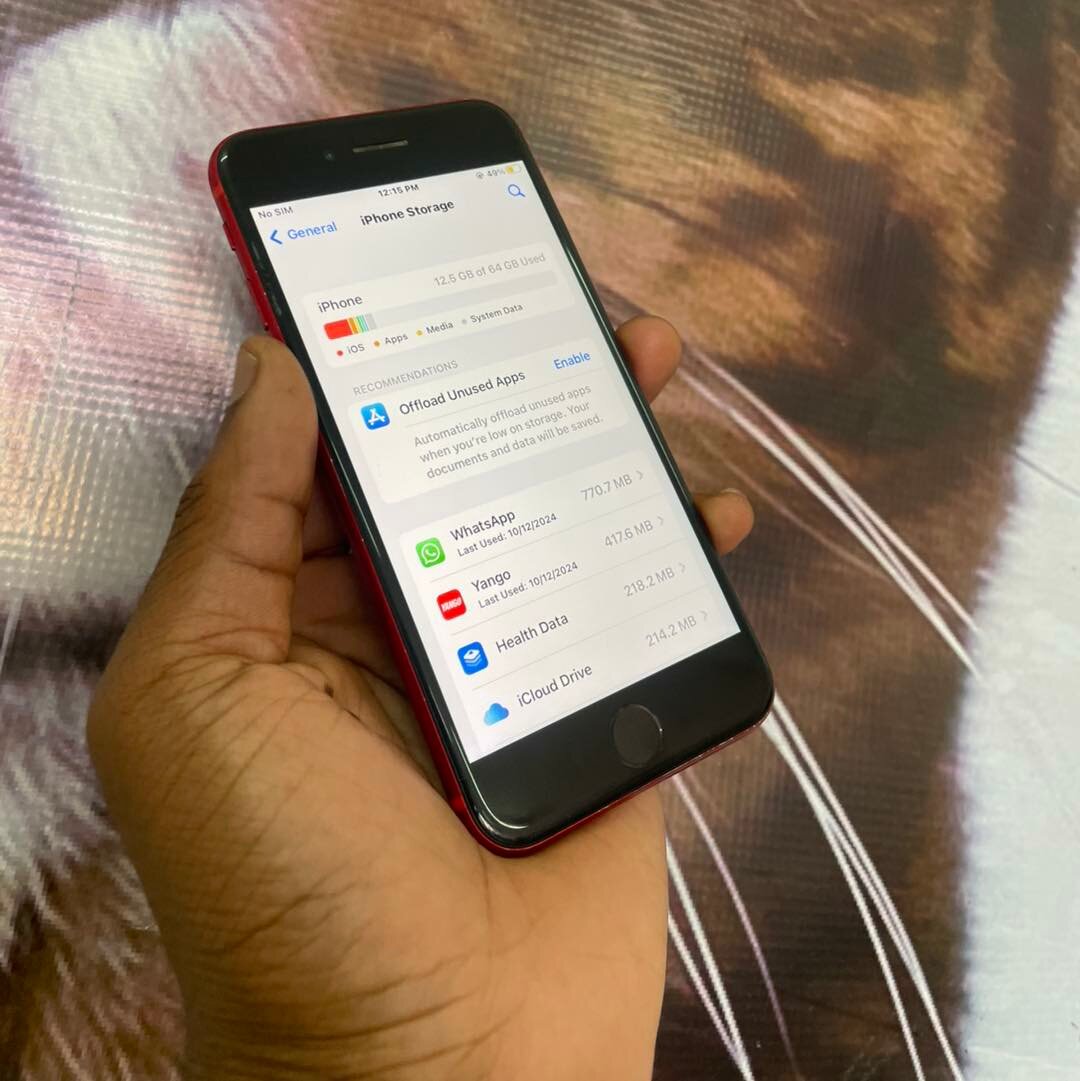 Apple iPhone 8 64GB UK,Red