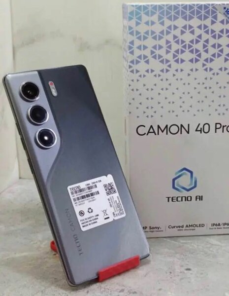 TECNO Camon 40 Pro