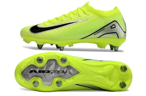 Chaussures de Football Professionnelles