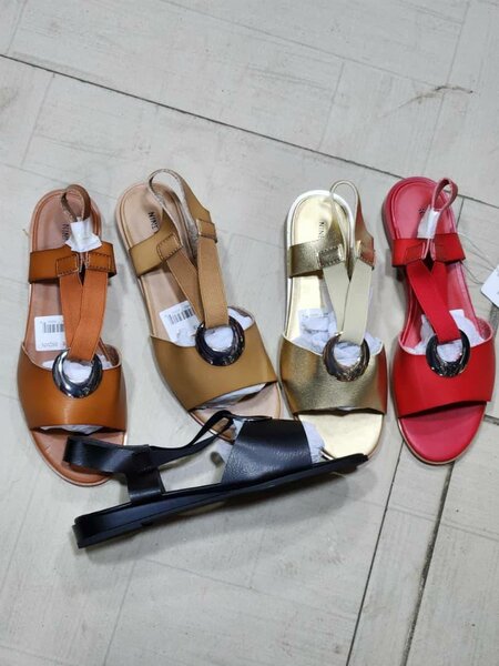 Sandales élégantes femmes
