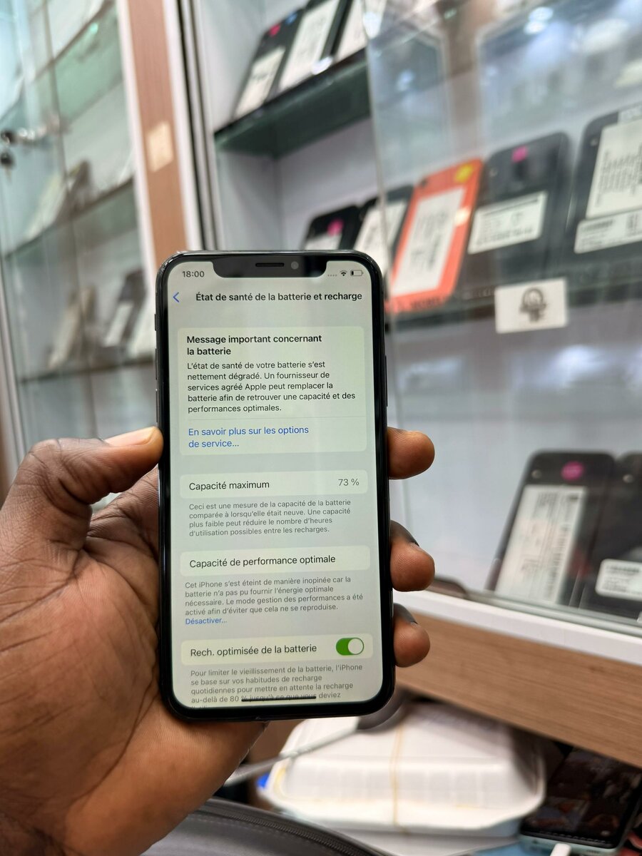 iPhone X 64Go Casi neuf retour