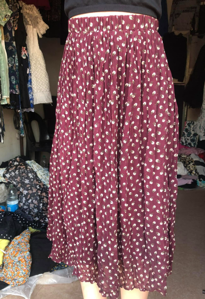 First grade silk skirt