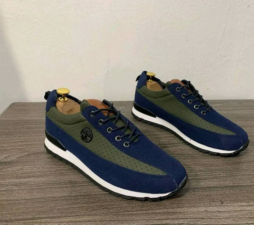 CHAUSSURE HOMME DE QUALITÉ