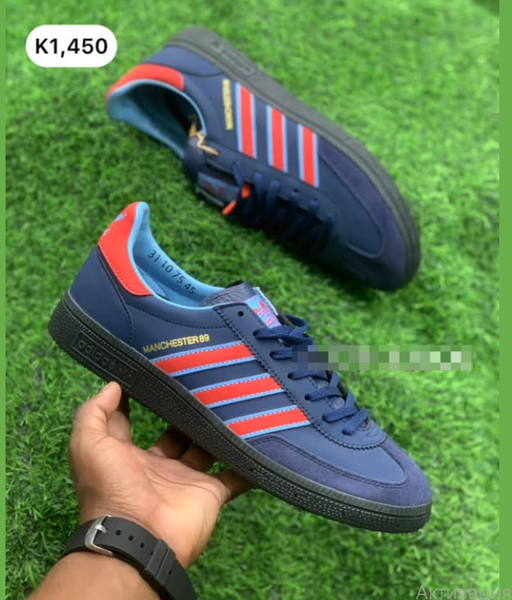 sneakers blue with red