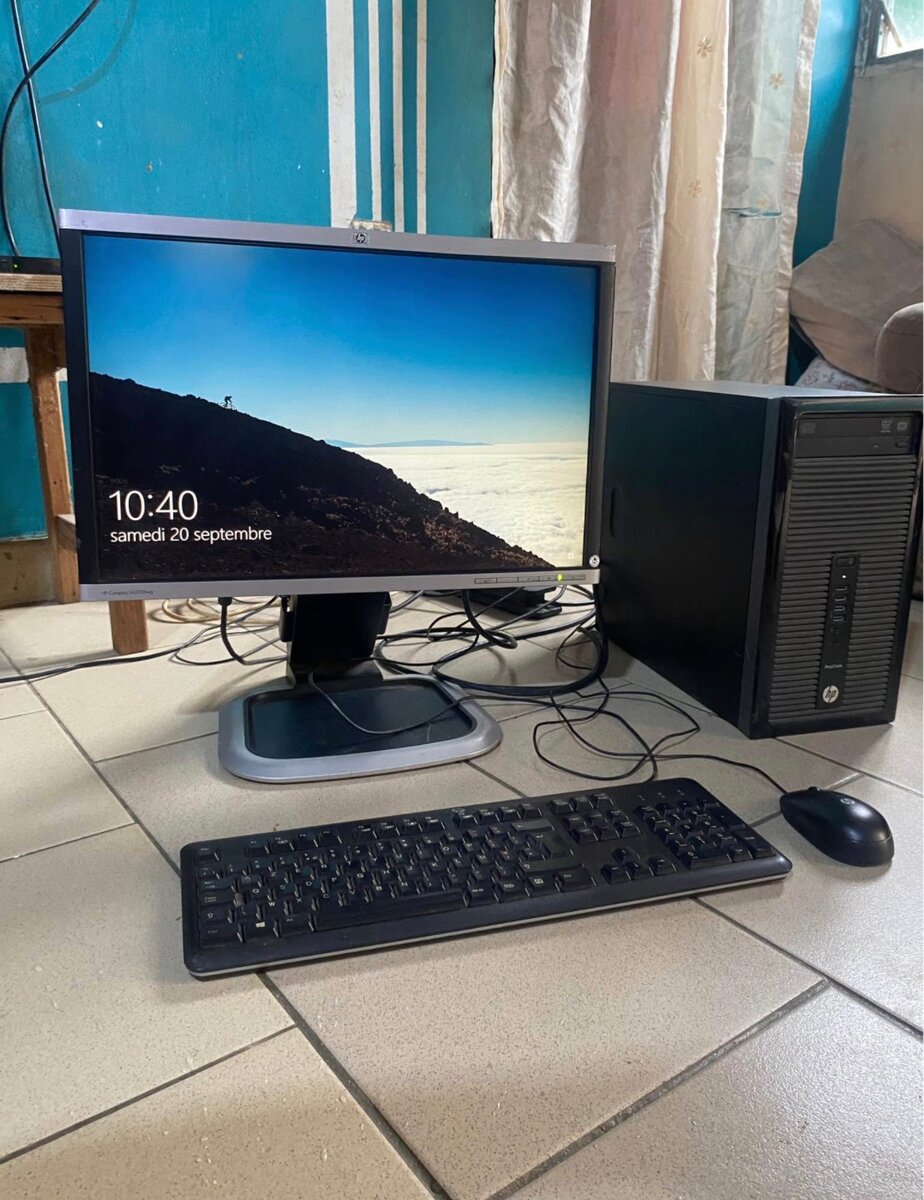 Ensemble PC de bureau HP performant