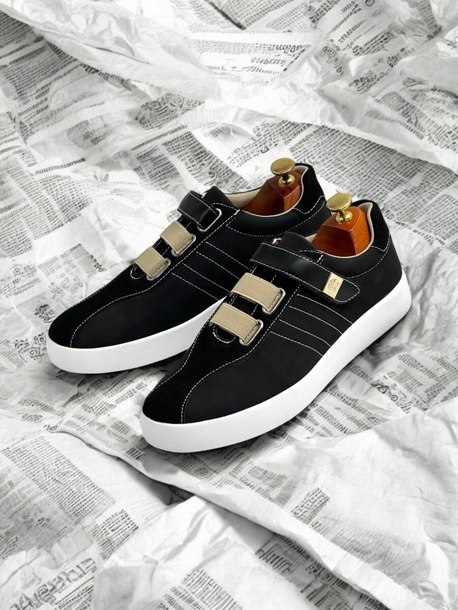 Dress shoes