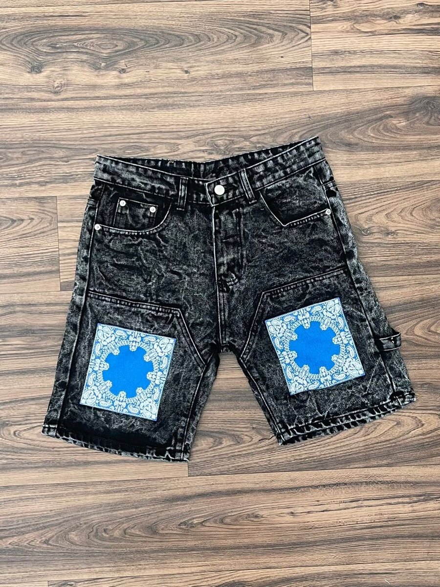 Shorts en denim déchirés