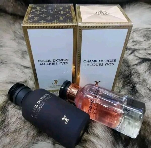 Parfums hommes et femmes.