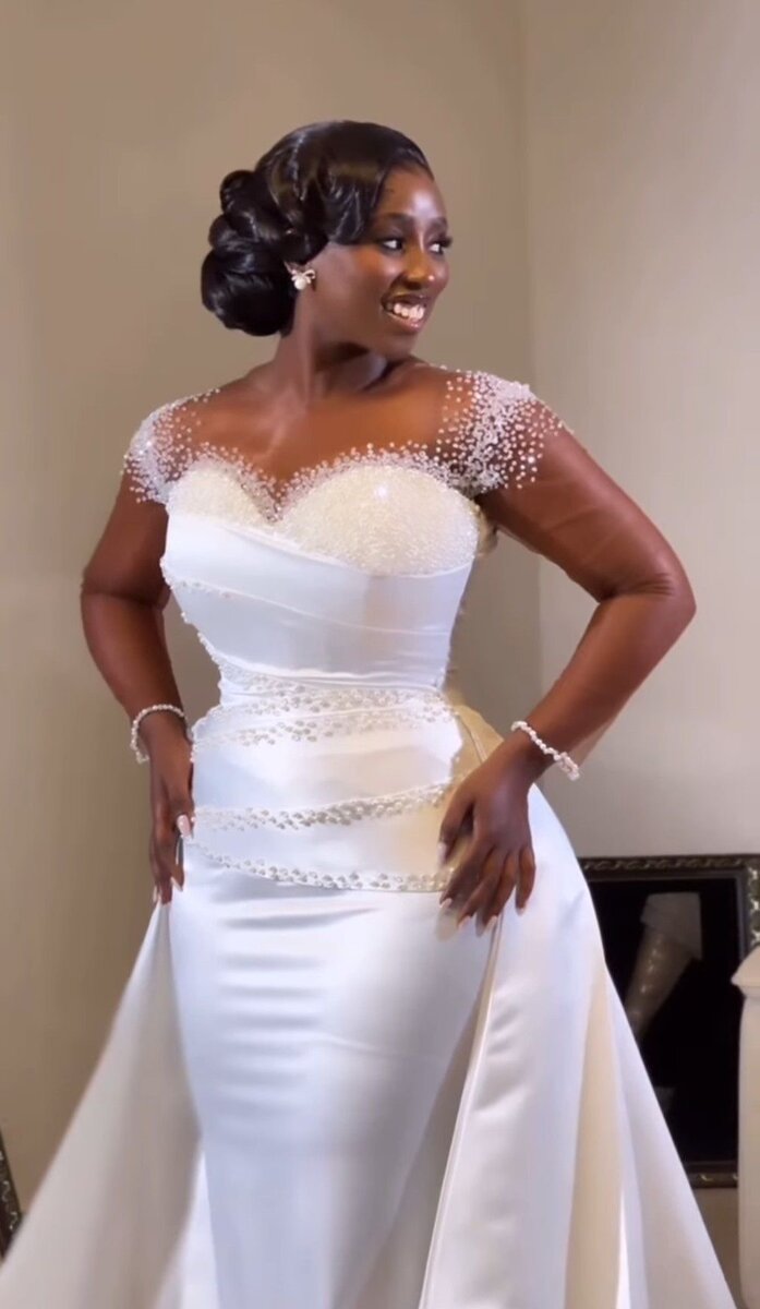 Robes de Mariée Élégantes