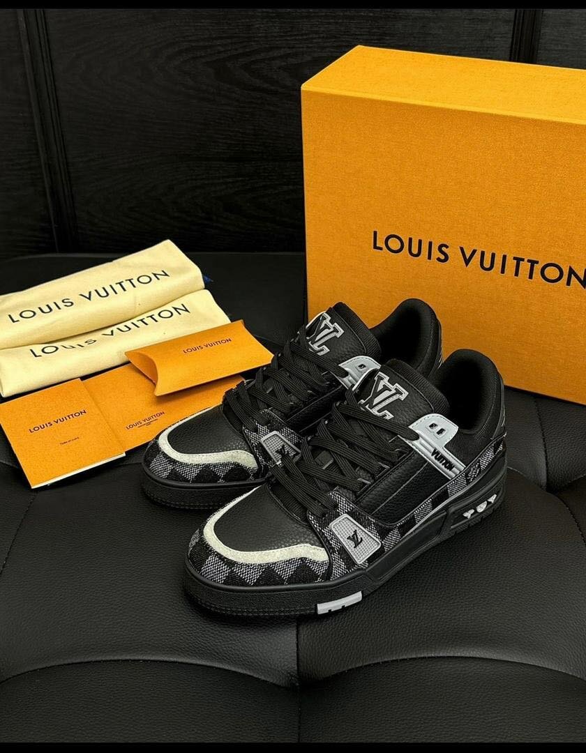 Louis vuitton sneaker